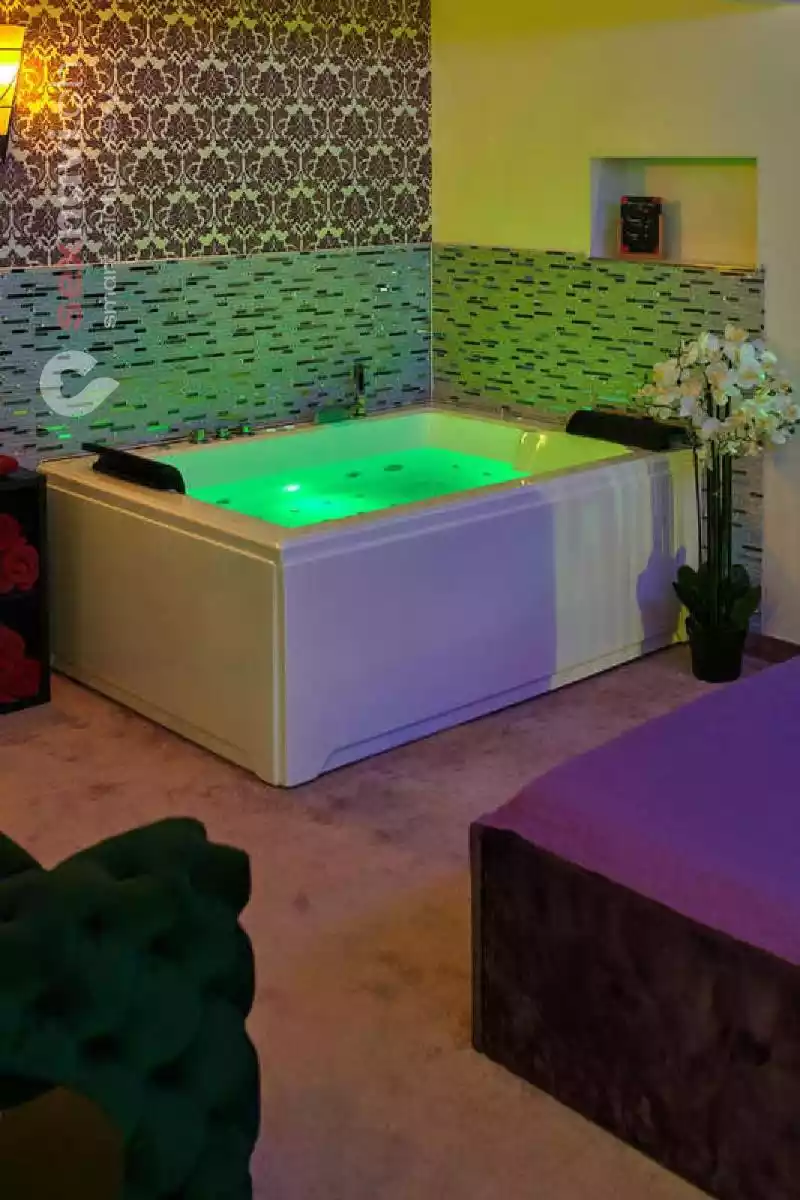 WILD SECRETS WILD SECRETS Solothurn