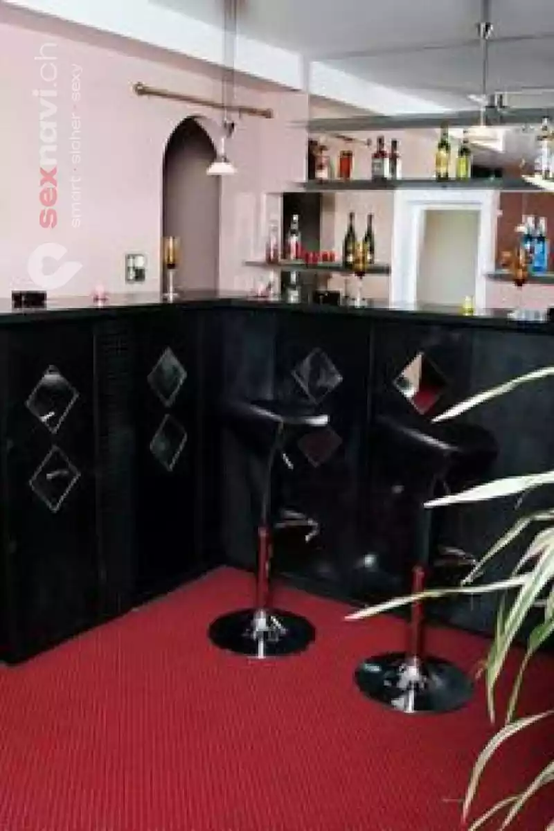 Haus 4 - Beste Kontaktbar Haus 4 - Beste Kontaktbar Zürich Umgebung