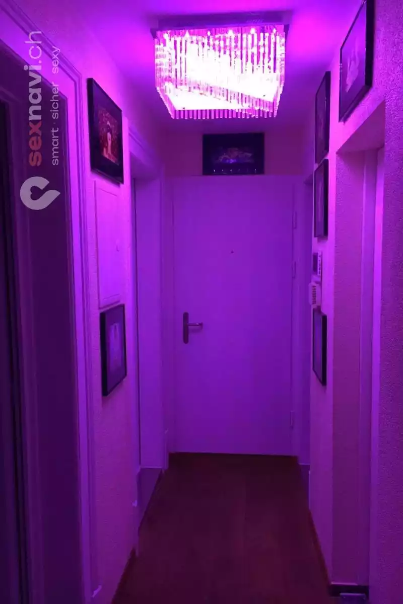 PARIS-BY-NIGHT PARIS-BY-NIGHT Biel/Bienne - Grenchen