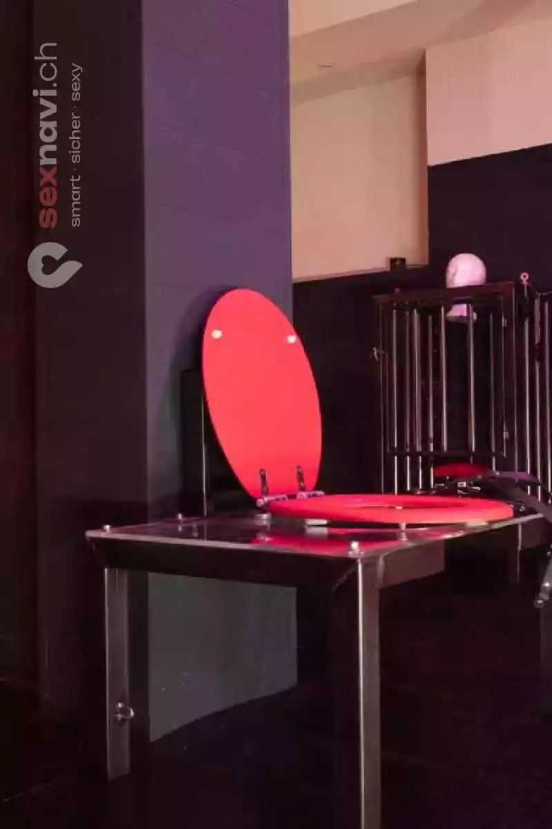 Thai Domina Thai Domina Zürich Stadt