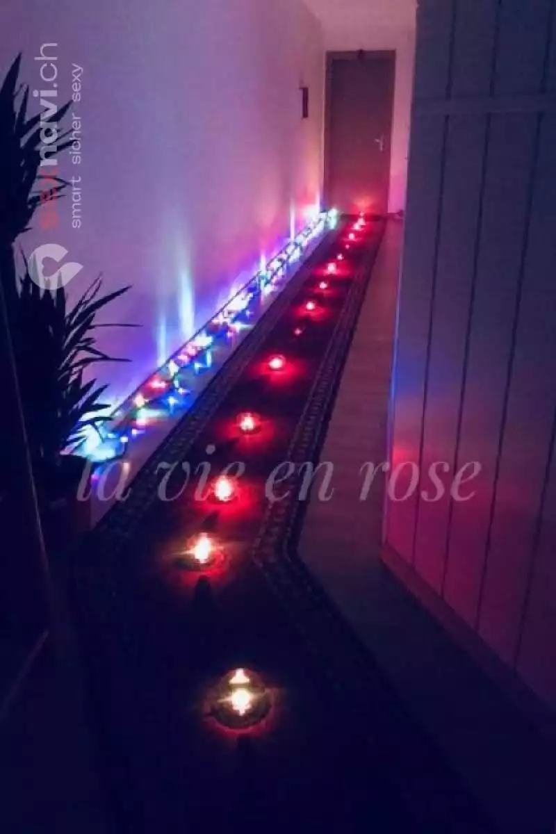 Salon La vie en Rose 89 B Salon La vie en Rose 89 B Neuchatel / Neuenburg