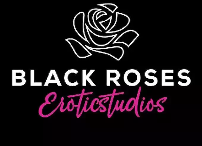 BLACK ROSES