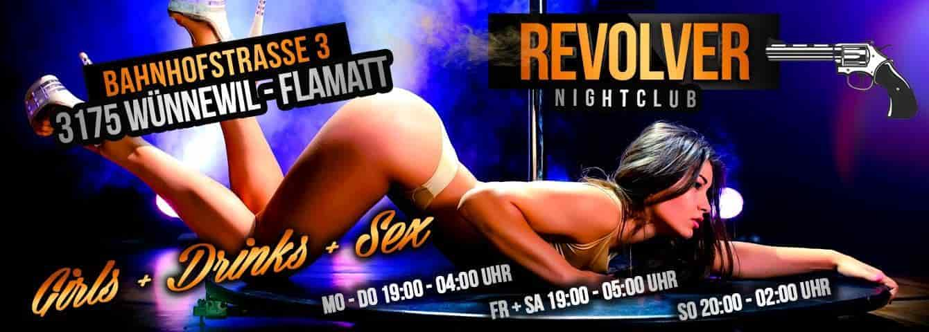 Revolver Night Club