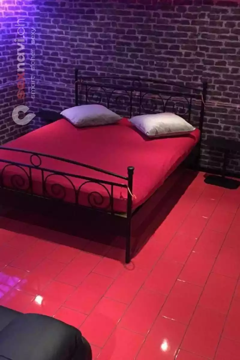 Ch&acirc;teau Noir Seitensprung - (SM) Studio Olten, Schweiz, Solothurn