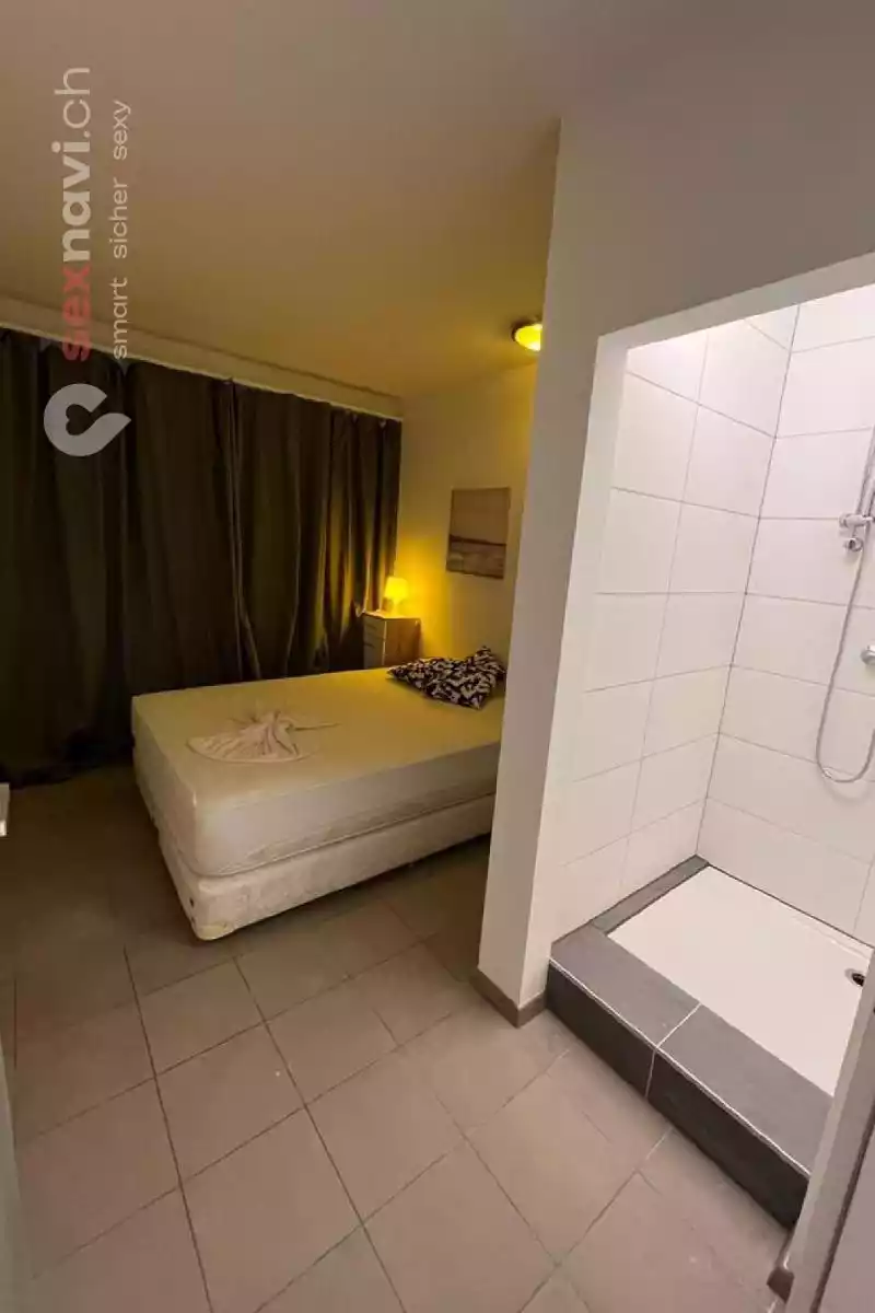 ⚡600 CHF/ Woche⚡  Schweiz, Luzern , Emmenbrücke