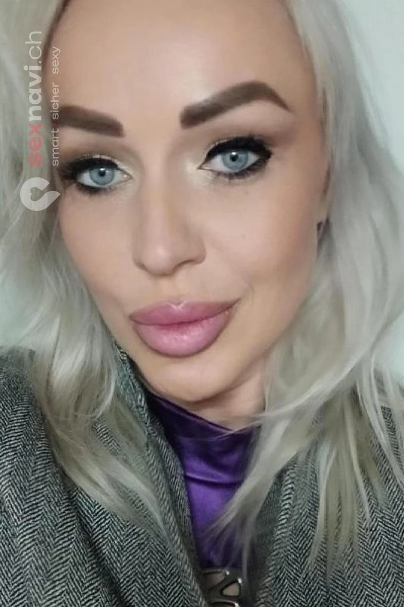 Rebecca Sinnlichen Gastgeberin Bern Umgebung, Bern Stadt, Interlaken, Schweiz, Luzern