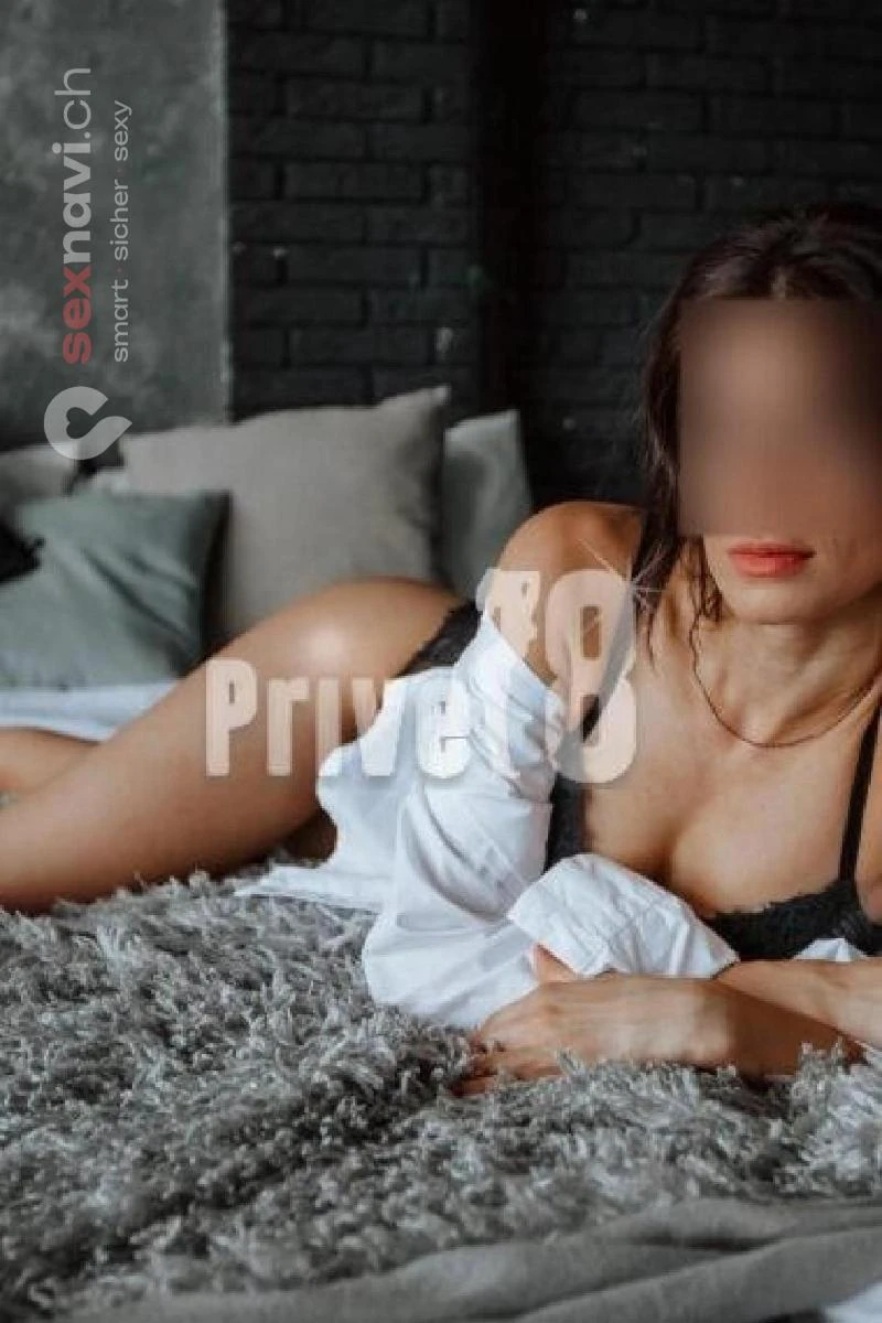 Emely  h&uuml;bsch und se D&uuml;bendorf Z&uuml;rich Stadt, Schweiz