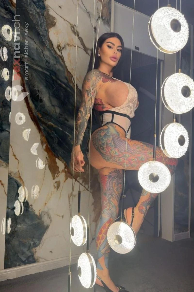 Loredana Original Bombe 🔥 Squirting Basel, Basel, Deutschland, Schweiz