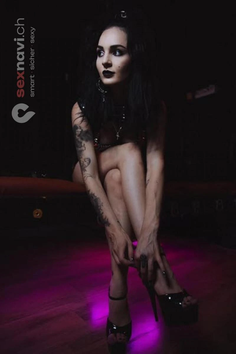 Mistress Anabelle Erfahrene Domina &Ouml;sterreich, Buchrain, Schweiz, Luzern