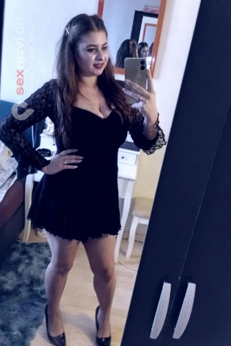 Alexandra Heisse Kurven 🔥 St.Gallen, Thurgau, Schweiz, Brunnen, Schwyz