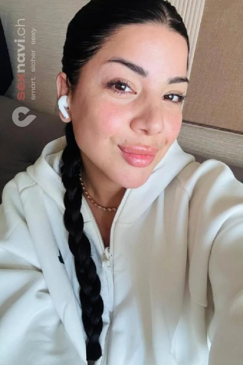 Martina 📣📣 Diskretes Adresse 📣📣 Othmarsingen, Aargau, Z&uuml;rich Stadt, Schweiz, Schwyz