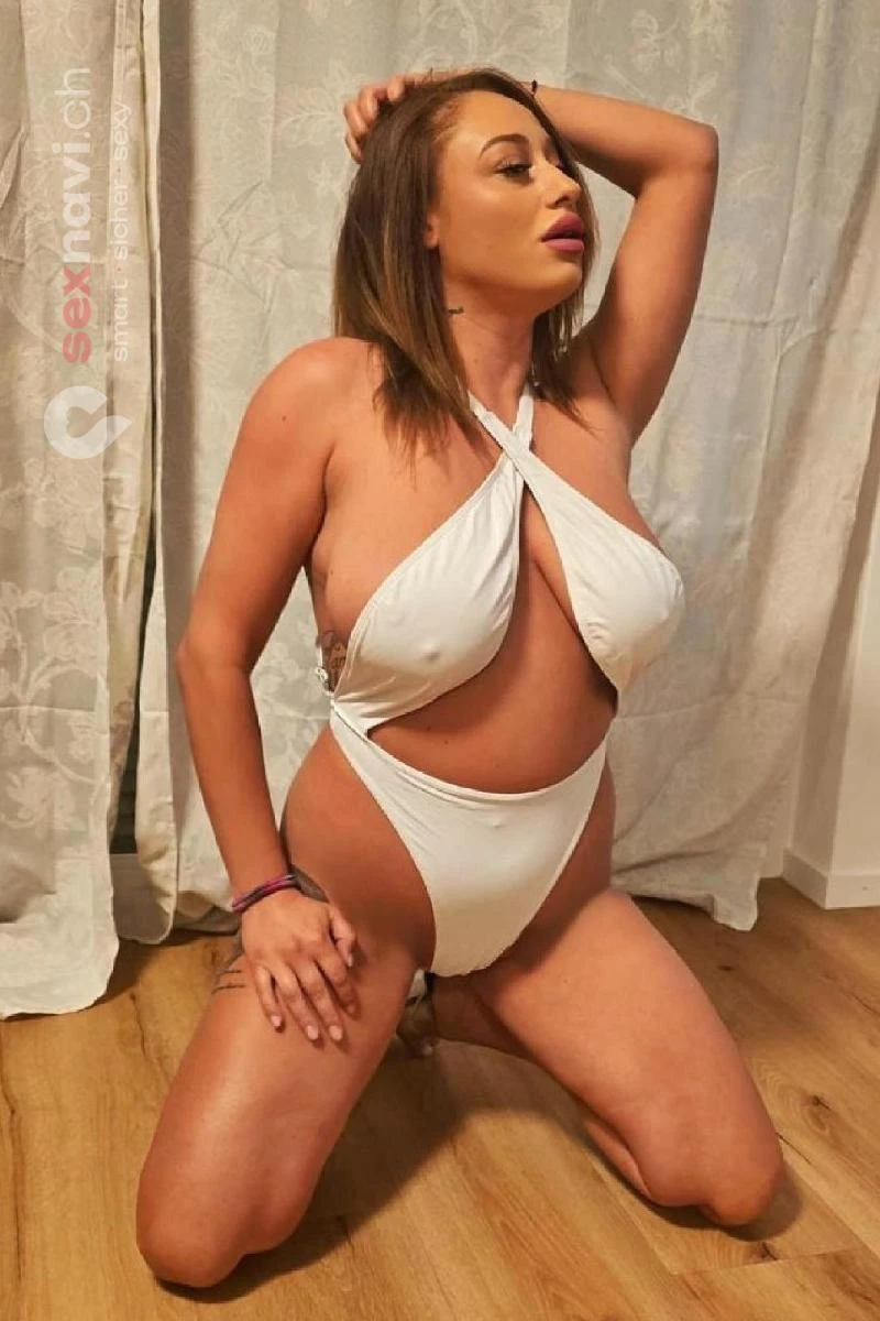 Melissa 🔥 devote Spermaspielerin 🔥 Z&uuml;rich Umgebung, Z&uuml;rich Stadt, Schweiz, Adliswil, Schwyz