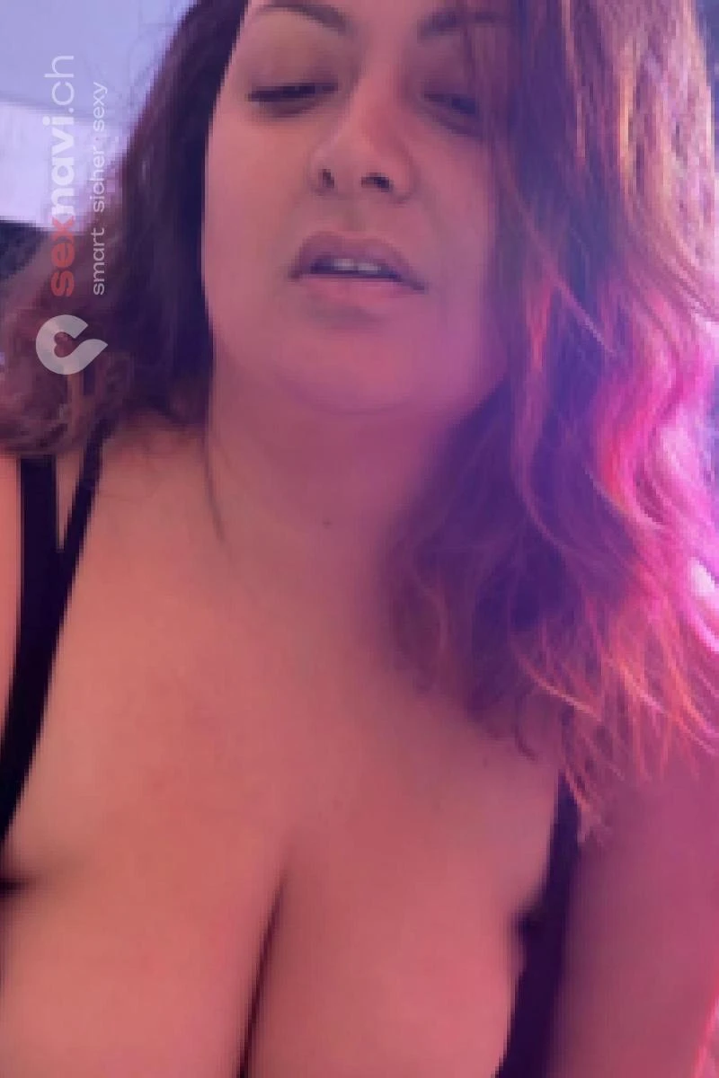 Nara Milf 💥 Service von A bis Z💥 Z&uuml;rich Umgebung, Zug, Z&uuml;rich Stadt, Schweiz, Tagelswangen