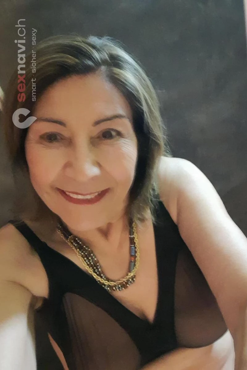 CARMEN OMA Echt verdammt verf&uuml;hrerisch Bern Stadt, Zug, Schweiz, Solothurn, L&auml;tti