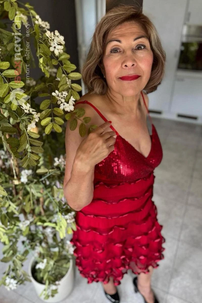 CARMEN OMA Echt verdammt verf&uuml;hrerisch Bern Stadt, Zug, Schweiz, Solothurn, L&auml;tti