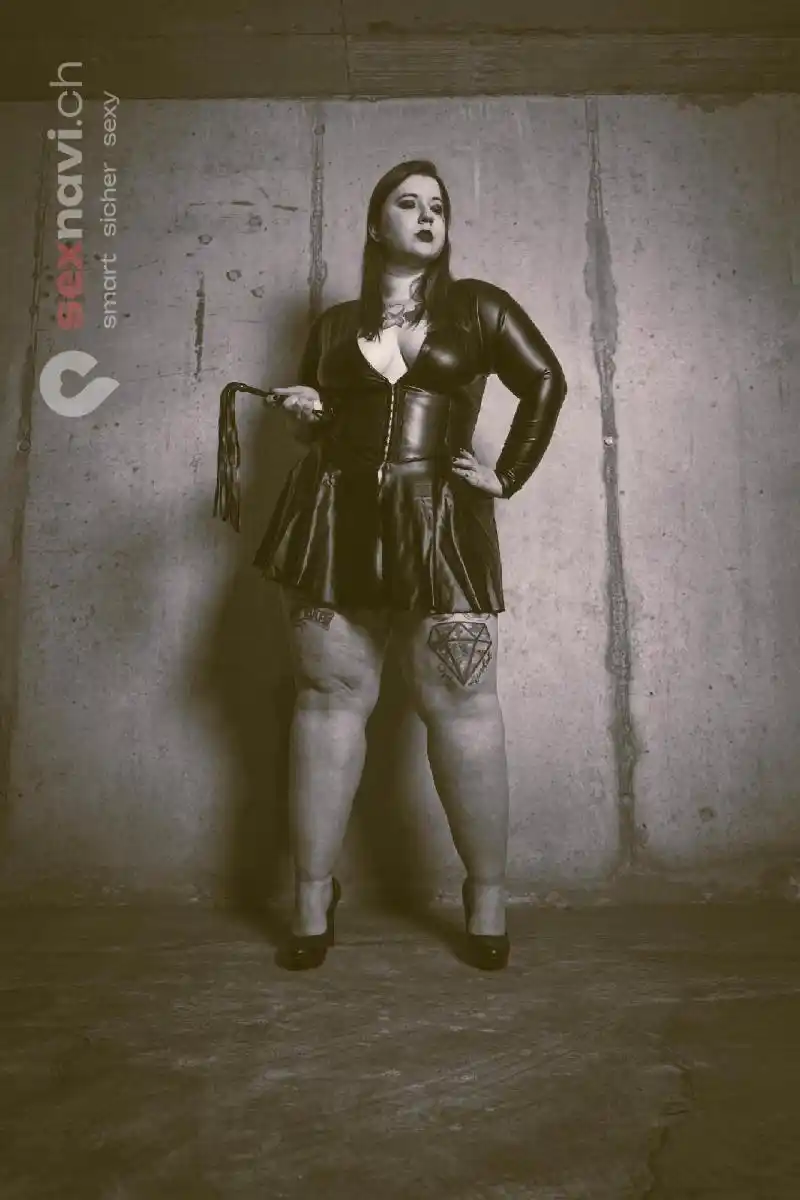 Lady Alexandra Schweizer Fetisch Lady Glarus, Liechtenstein, Graubünden, Schweiz, Emmenbrücke