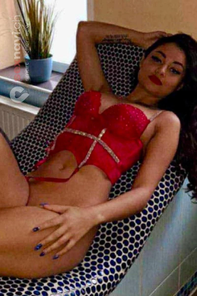 Amira by Golden-Girls Bern Umgebung, Bern Stadt, Schweiz, Thun