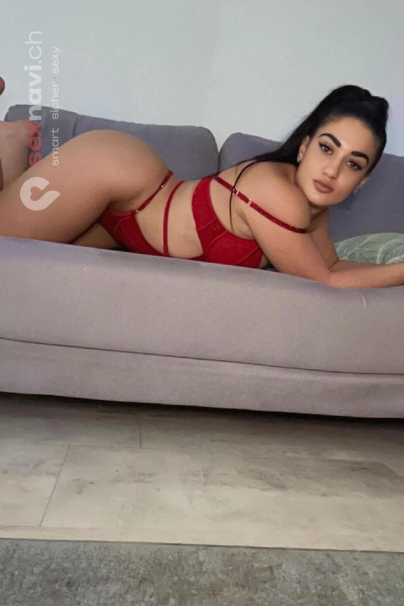 Giulia TEEN TEEN COME IN FACE Jura, Biel/Bienne, Schweiz, Biel/Bienne - Grenchen, Solothurn