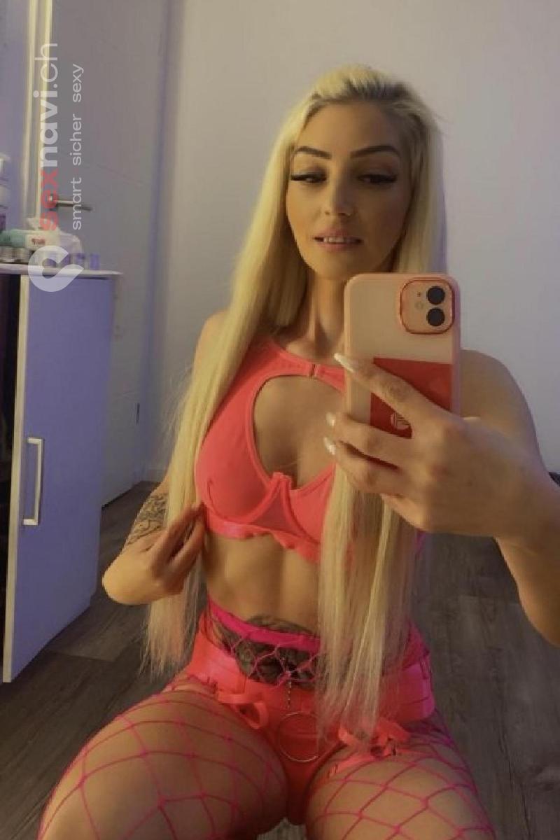 Adelina Anal geiles h&uuml;bsche M&auml;dchen St.Gallen, &Ouml;sterreich, Thurgau, Schweiz, M&uuml;llheim Dorf