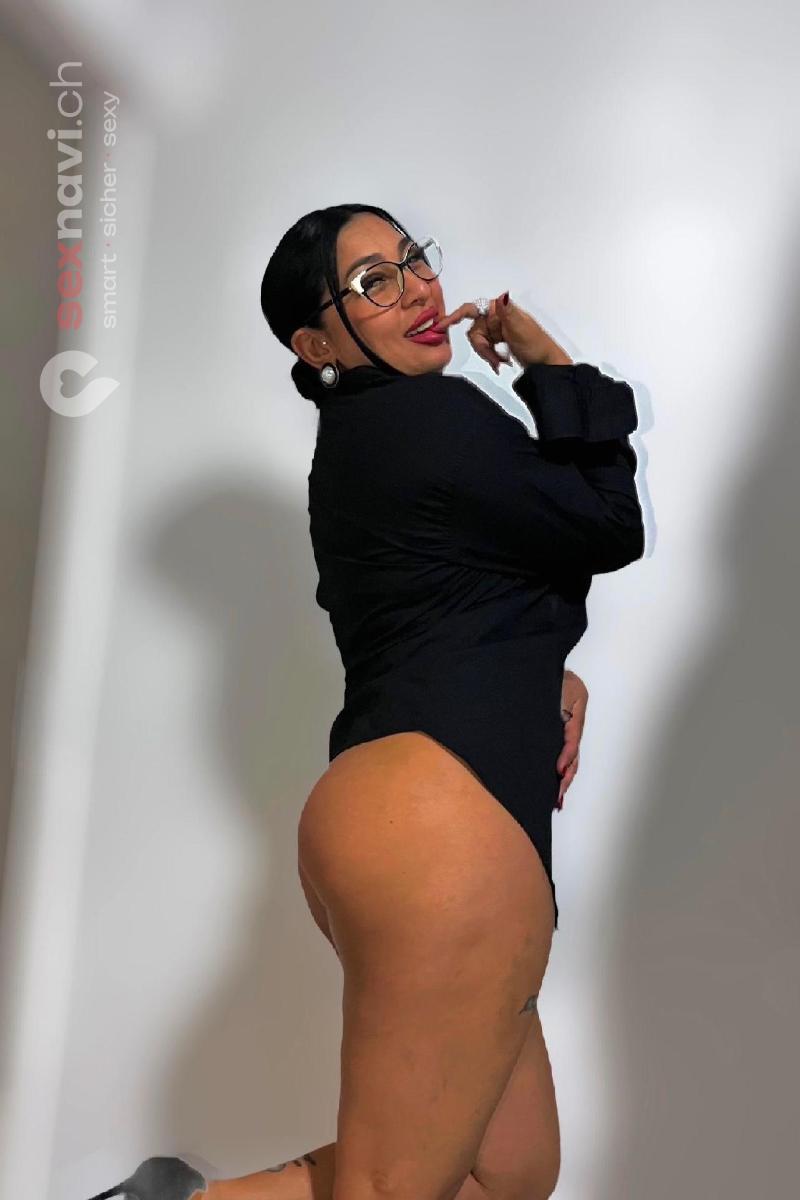 Alise geile sexy milf Nidwalden, Schweiz, Luzern , Schwyz