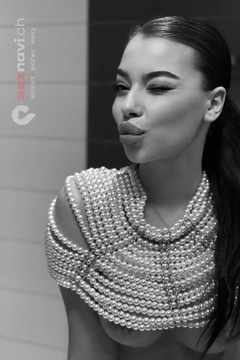 Danielle New girl Waadt, Deutschland, Schweiz, Roche VD