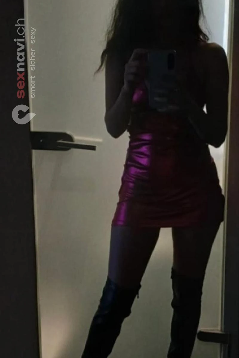 DeeaKISS Behaarte Frau Z&uuml;rich Umgebung, Kloten, Z&uuml;rich Stadt, Schweiz