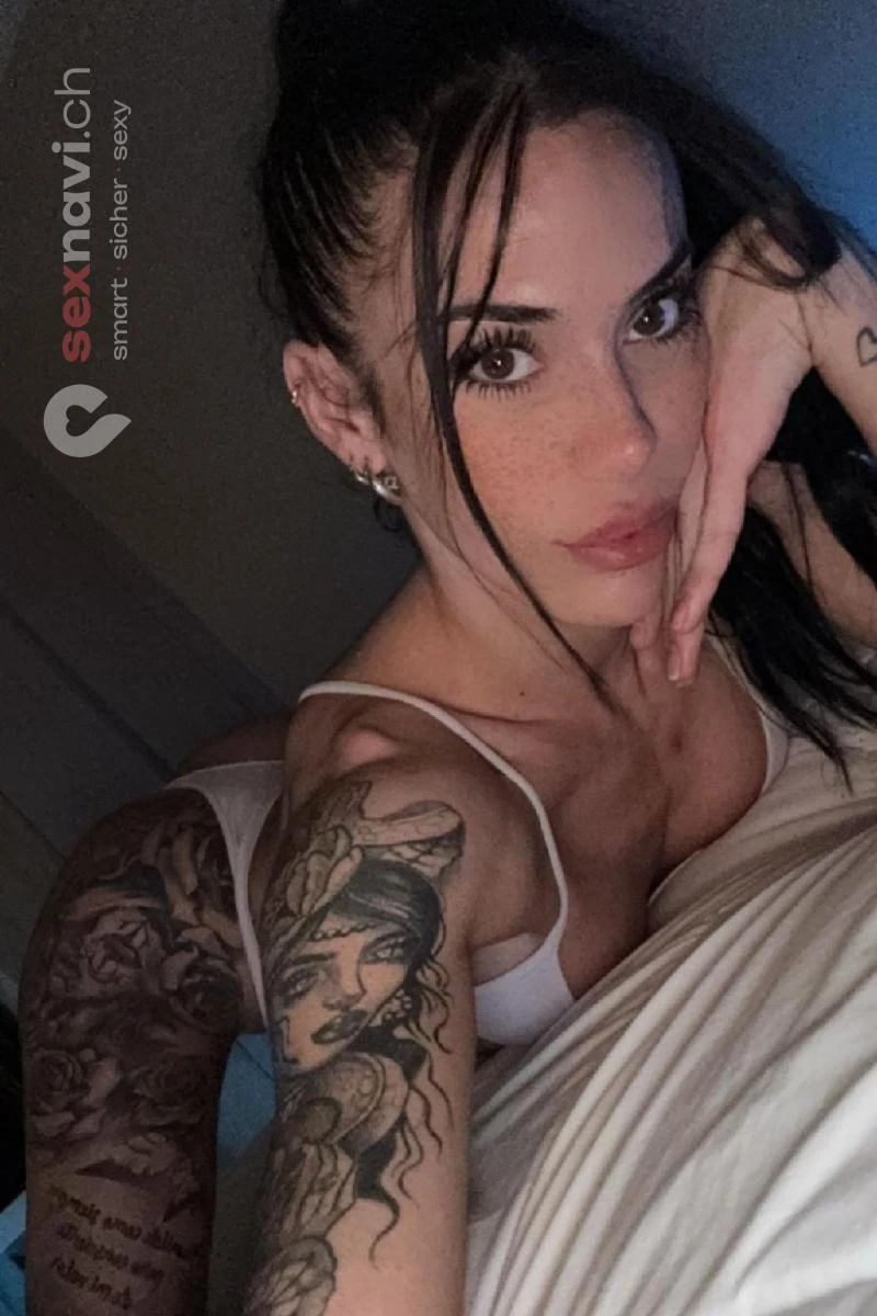 TS Ramiisa SPANISH TEEN TRANS 19CM GFE Bern Stadt, Biel/Bienne, Schweiz, Biel/Bienne - Grenchen, Solothurn