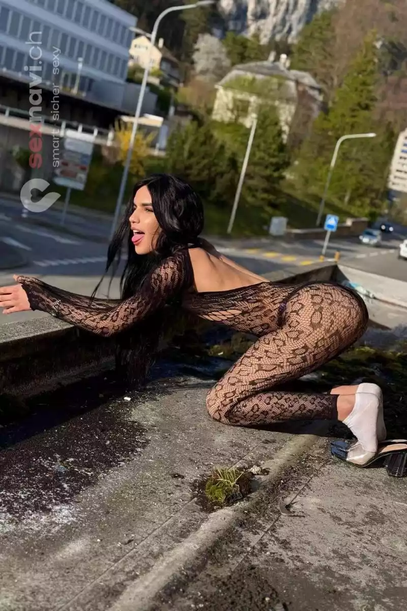 TS Anissa TRANS SKINNY TEEN 18CM Waadt, Biel/Bienne, Schweiz, Neuchatel / Neuenburg, Fribourg / Freiburg