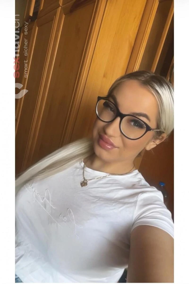 Sofi bis 16.7 H&uuml;bsche xxx Teeny Girl St.Gallen, &Ouml;sterreich, Thurgau, Schweiz, M&uuml;llheim Dorf