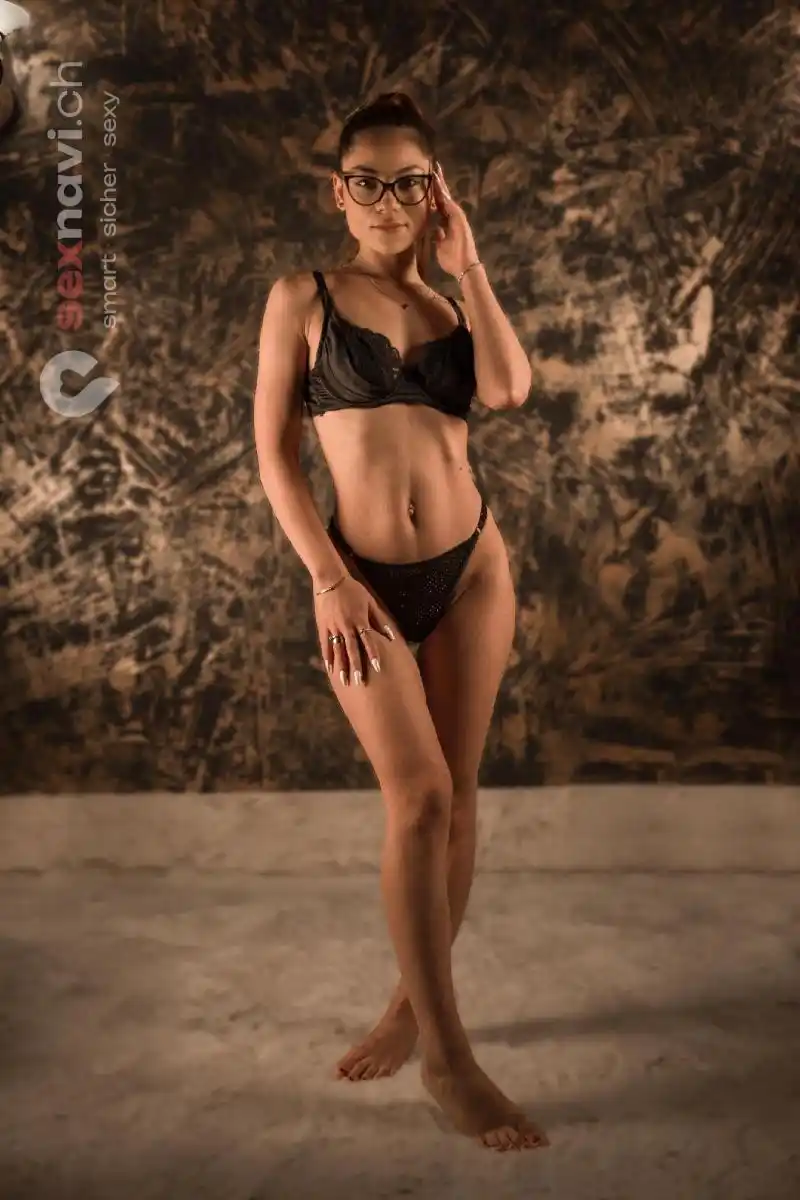 SARA ab 11:00 Zug, Schweiz, Luzern , Schwyz, K&uuml;ssnacht am Rigi