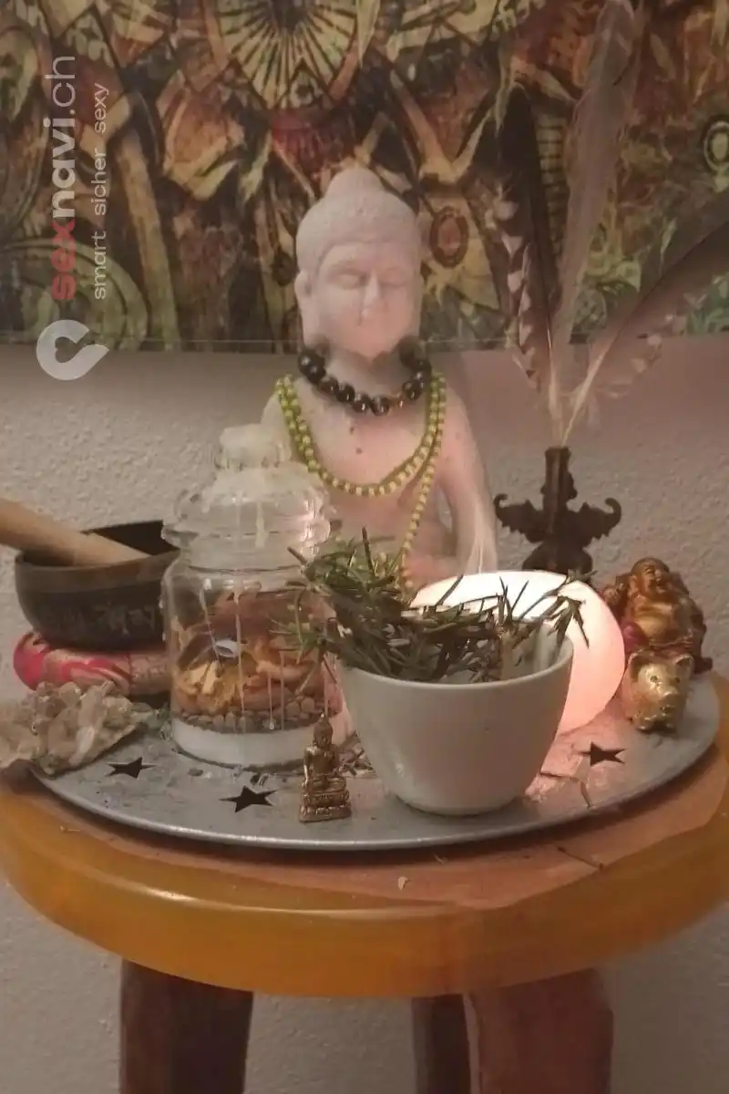 Massage G&ouml;ttin G&ouml;nne dir etwas Ruhe St.Gallen, Liechtenstein, Graub&uuml;nden, Schaan, Schweiz