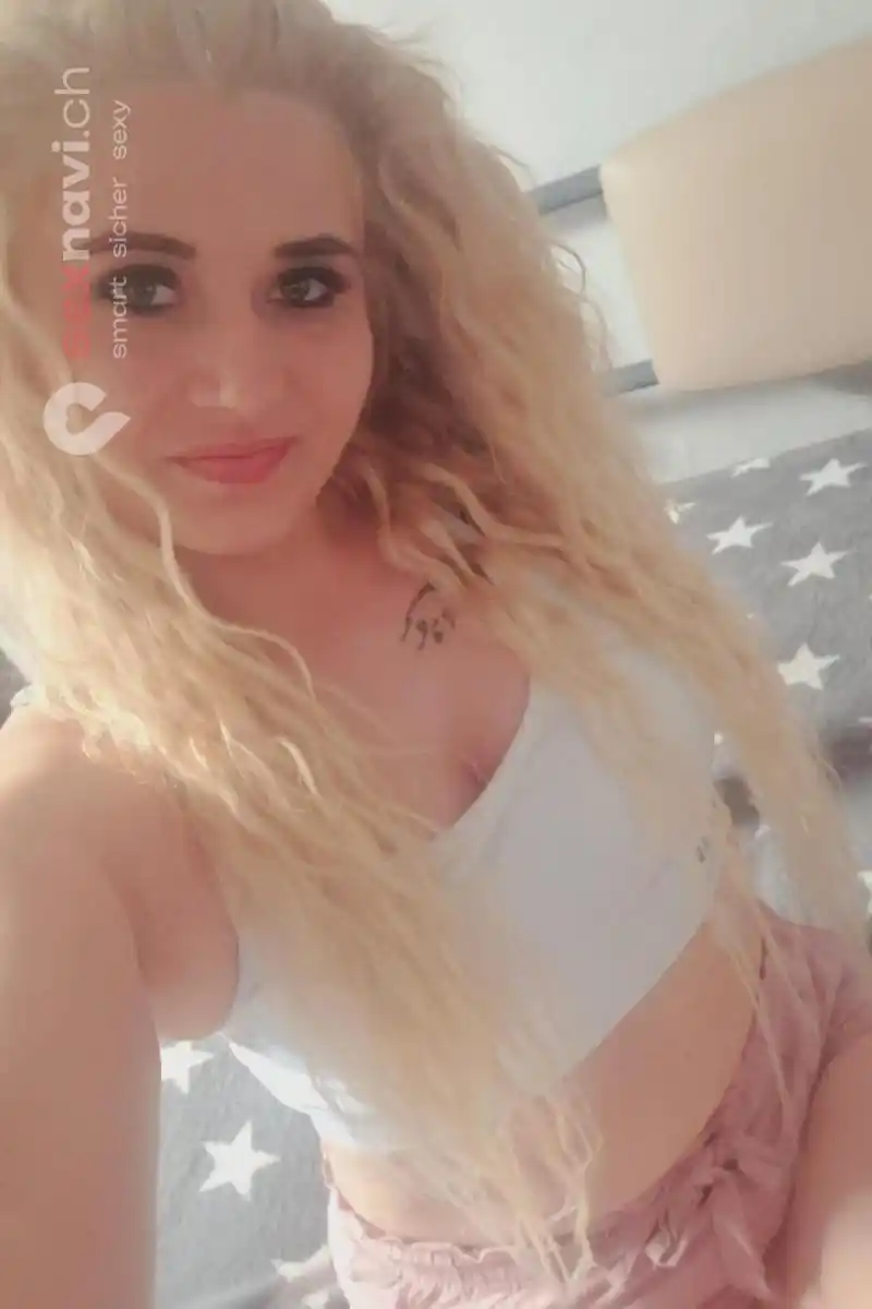 VIVI Feurig und unersättlich.. Zürich Umgebung, Schaffhausen, Zürich Stadt, Schweiz, Thayngen