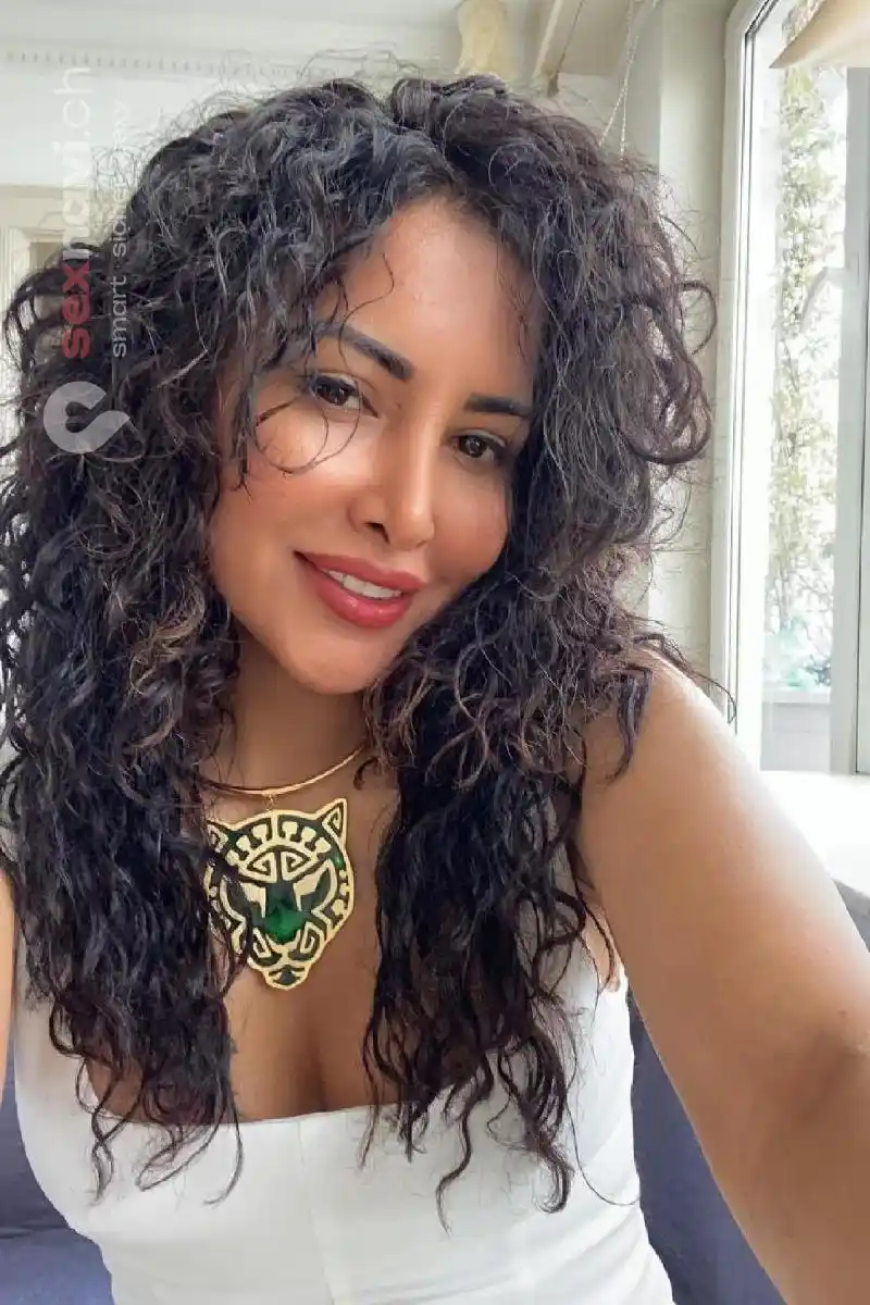 Andrea MILF MILF LATINA GFE CIM CIF Waadt, Schweiz, Neuchatel / Neuenburg, Yverdon-les-Bains, Fribourg / Freiburg