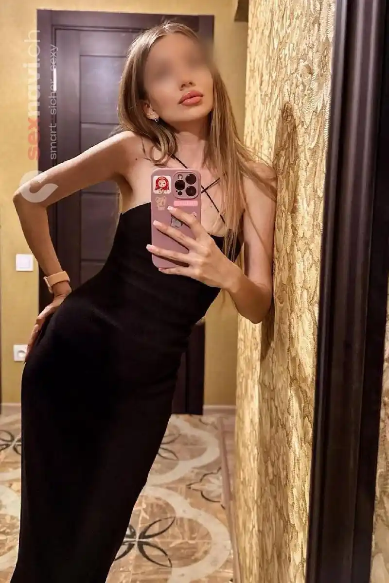 SONIA BEAUTY TOPSHOT Bern Umgebung, Bern Stadt, Schweiz, Biel/Bienne - Grenchen