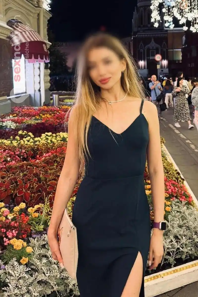 SONIA BEAUTY TOPSHOT Bern Umgebung, Bern Stadt, Schweiz, Biel/Bienne - Grenchen