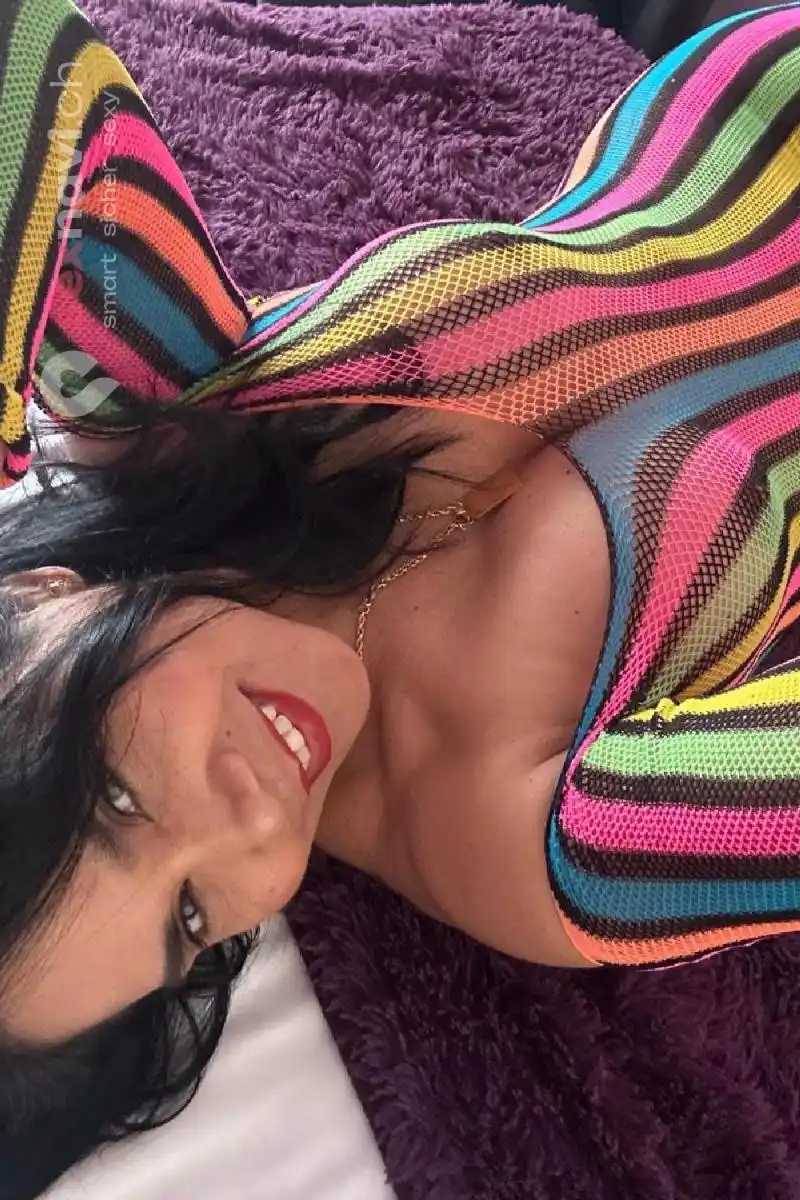Alix MILF LATINA ANAL SEX CIM CIF Jura, Schweiz, Neuchatel / Neuenburg, Fribourg / Freiburg