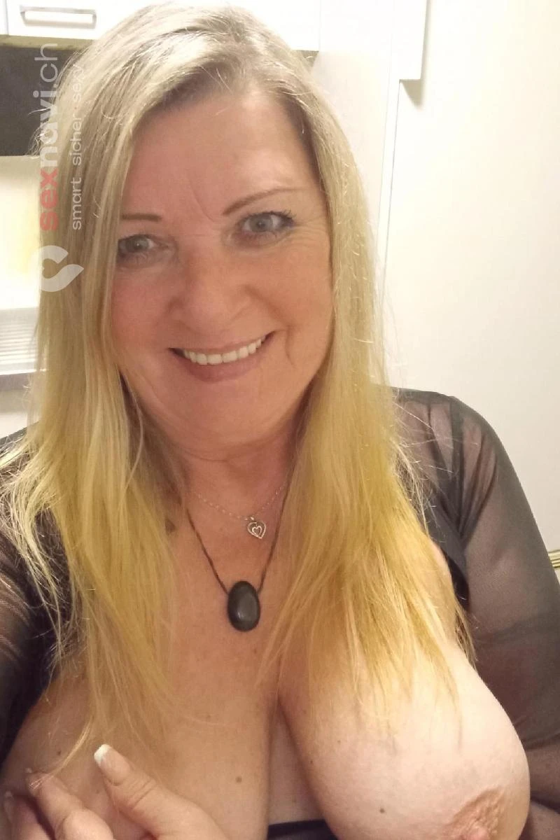 VIKY 🔥 Pervers versaut Sex 🔥 Bern Stadt, Bern Umgebung, Wallis, Schweiz, Bern