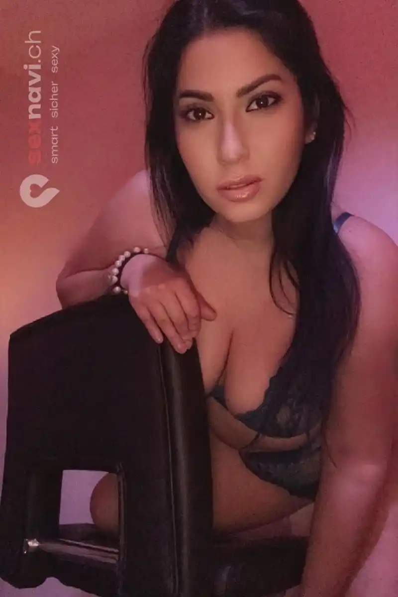 Clara GFE ANAL SEX Bern Stadt, Biel/Bienne, Schweiz, Biel/Bienne - Grenchen, Solothurn
