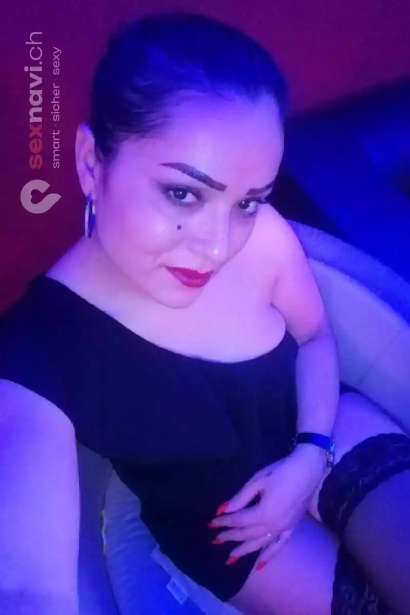 Mirela 🔱 🔱 Castello 🔱 🔱 Schweiz, Luzern , Brunnen, Schwyz