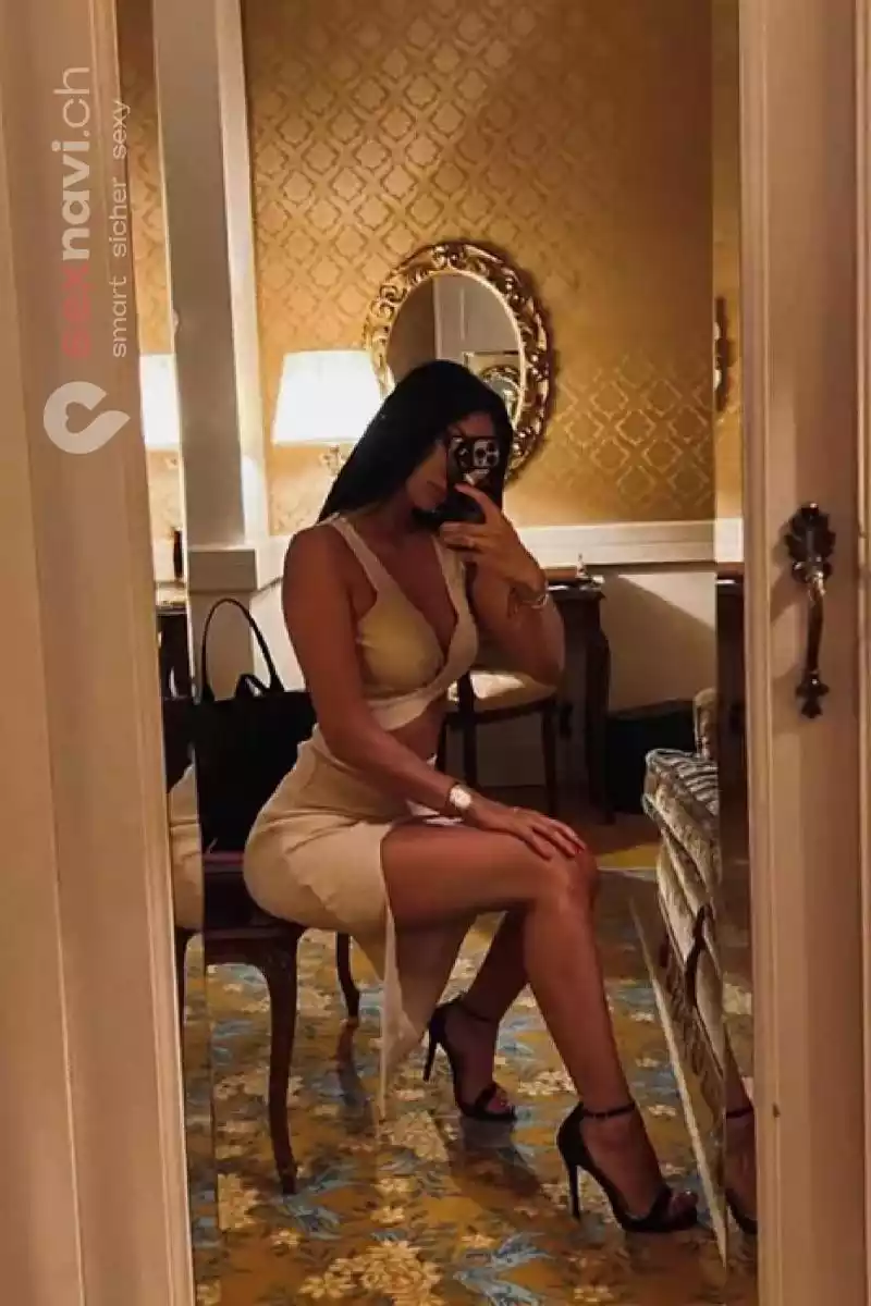 ALMA 💛Schmutzig im Bett💛 Oensingen, Aargau, Schweiz, Solothurn