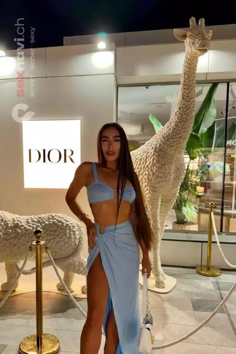 Bella Exclusive Model Basel, Luzern, Aargau, Schweiz, Solothurn