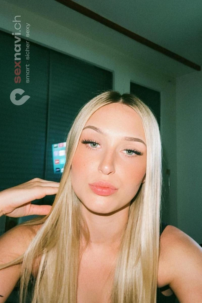Nina 💗 Versaute Deutsche Basel, Basel, Schweiz, Solothurn