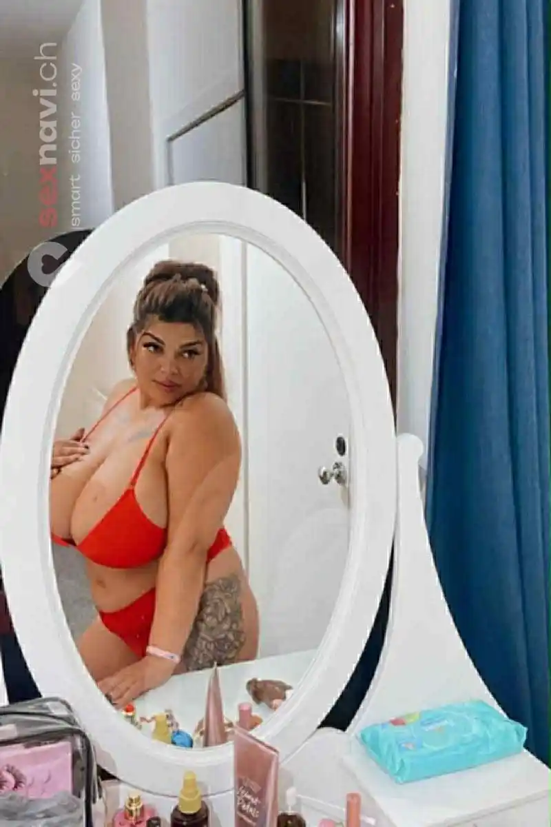 Francesca 😝 Huge Tits XXL😝 Z&uuml;rich Umgebung, St.Gallen, Volketswil, Thurgau, Schweiz