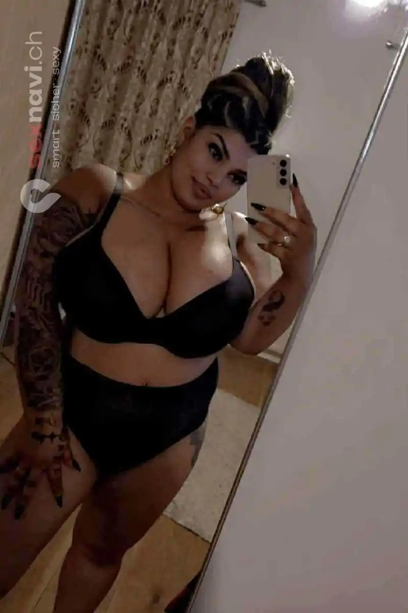 Francesca 😝 Huge Tits XXL😝 Z&uuml;rich Umgebung, St.Gallen, Volketswil, Thurgau, Schweiz