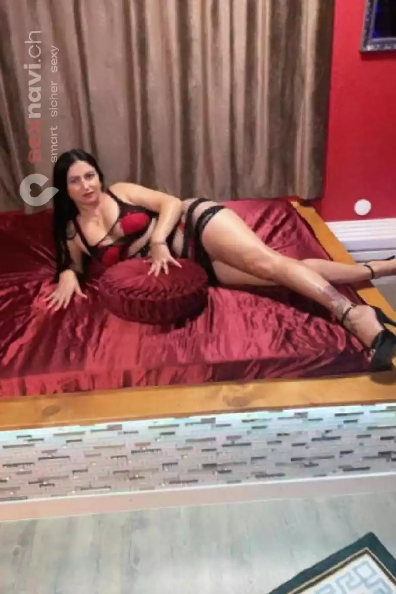 Madalina 🔱🔱   Castello 🔱 🔱 Schweiz, Luzern , Brunnen, Schwyz