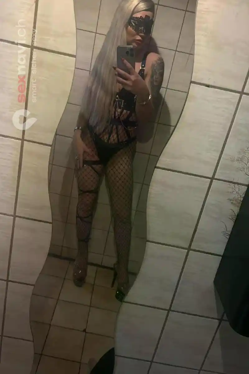 Karina ❌ blonde TOP Sexg&ouml;ttin❌ Aargau, Schweiz, Menziken, Luzern , Schwyz