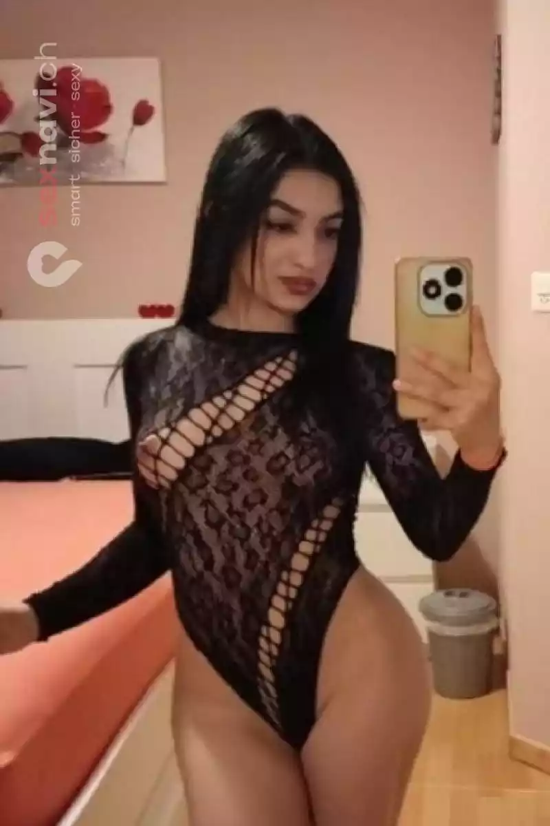 Luna H&uuml;bsche M&auml;dchen St.Gallen, &Ouml;sterreich, Thurgau, Schweiz, M&uuml;llheim Dorf