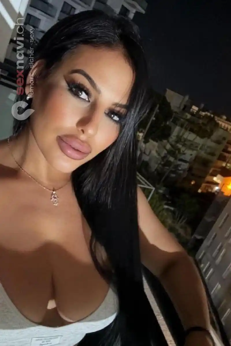 Dina Natur Brust Basel, Basel, Deutschland, Schweiz