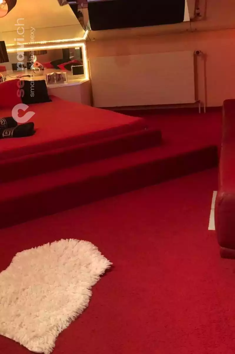 !!! Viel Geld !!!! Exklusiver Club – viel Geld Zürich Umgebung, Zug, Zürich Stadt, Schweiz, Adliswil