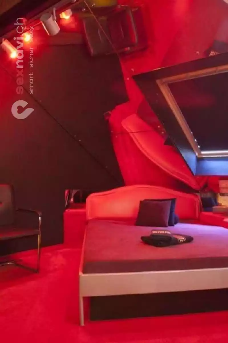 !!! Viel Geld !!!! Exklusiver Club – viel Geld Zürich Umgebung, Zug, Zürich Stadt, Schweiz, Adliswil